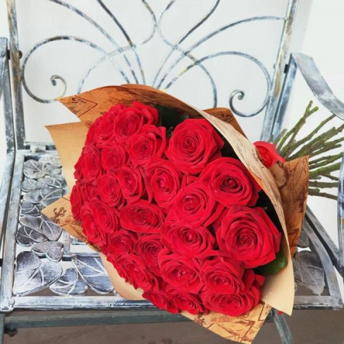 Купить на заказ Букет из 31 красной розы с доставкой в Боровом